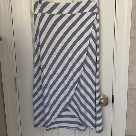Athleta Faux Wrap Midi Skirt Striped - Picture 2 of 8